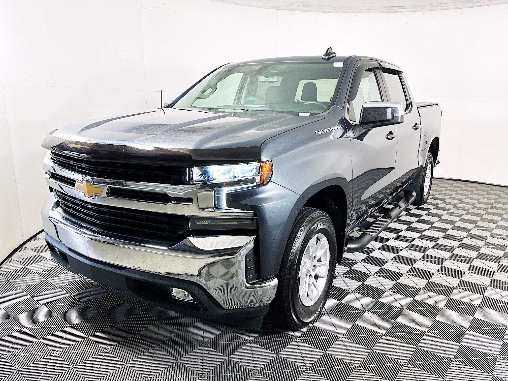 Used 2021 Chevrolet Silverado 1500 LT image 7