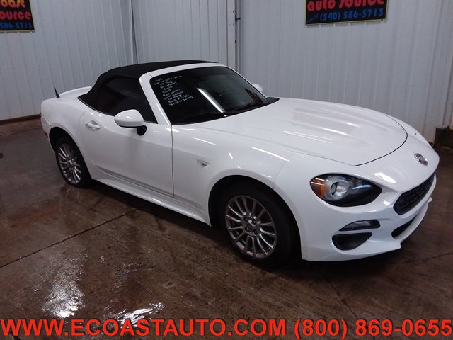 Used 2018 FIAT 124 Spider Classica w/ Technology Group RWD image 1