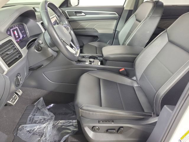 Used 2022 Volkswagen Atlas SEL R-Line AWD/4WD image 24