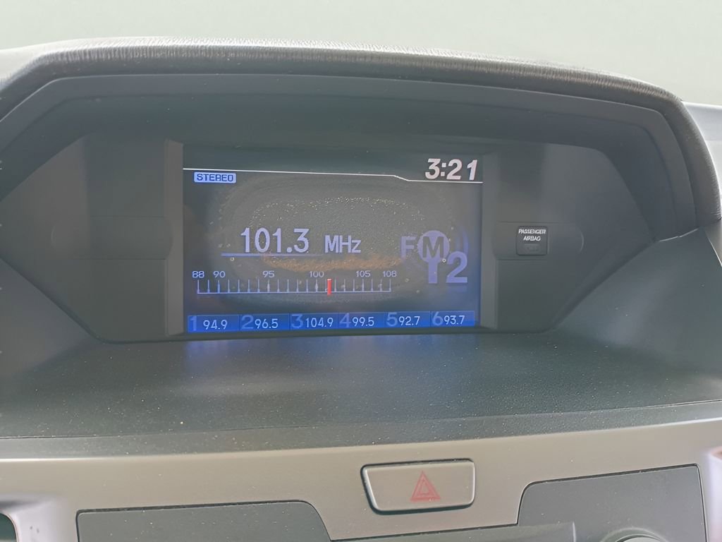 Used 2013 Honda Odyssey LX image 18