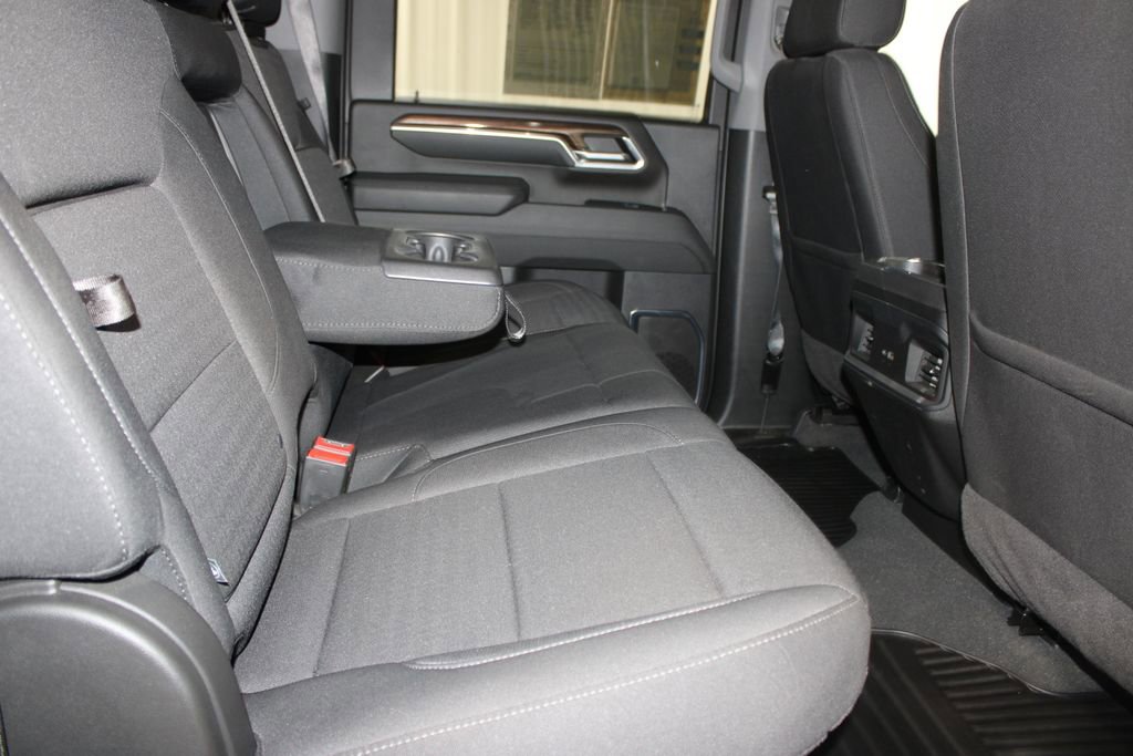 Used 2024 Chevrolet Silverado 3500 LT w/ Convenience Package image 33