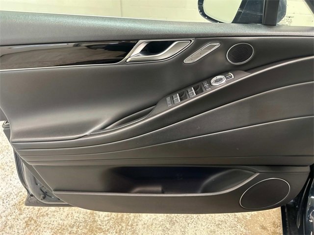 Used 2023 Genesis G80 2.5T image 23