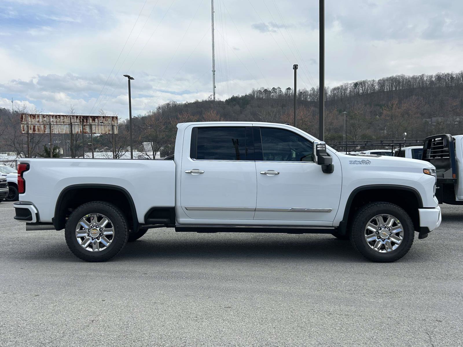 New 2026 Chevrolet Silverado 2500 High Country w/ High Country Premium Package image 2