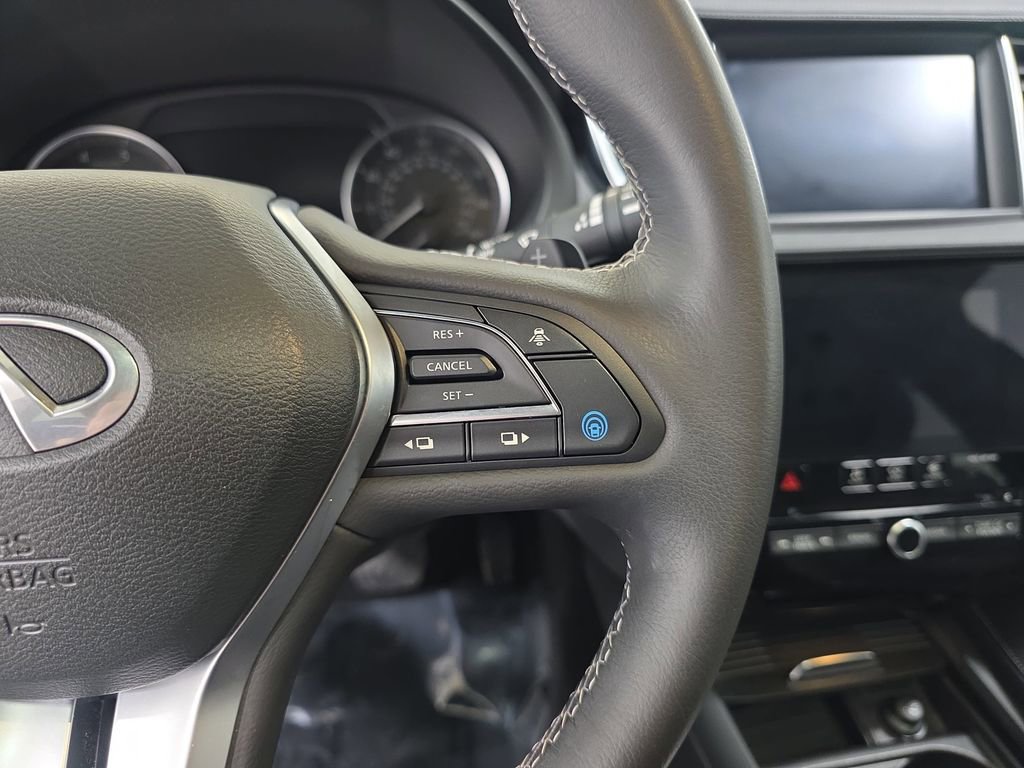 Certified 2023 INFINITI QX55 Luxe w/ Cargo Package image 15