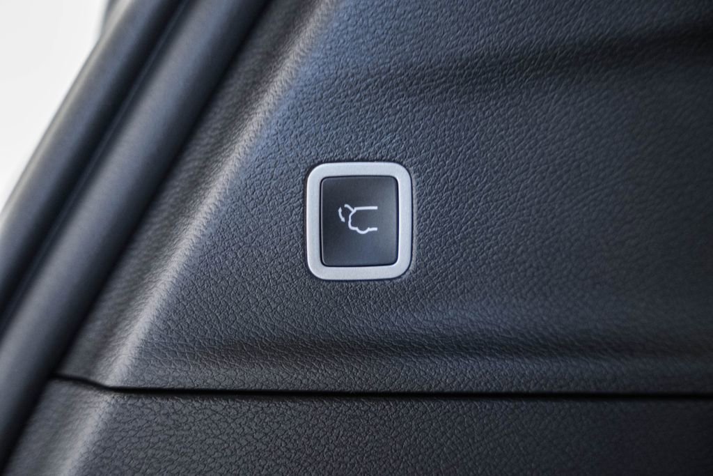 New 2026 Chrysler Pacifica Select image 9