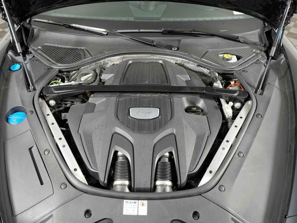 Certified 2020 Porsche Panamera 4S AWD/4WD image 43