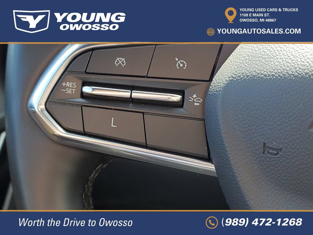 Certified 2025 Chevrolet Equinox ACTIV w/ Safety and Technology Package AWD/4WD image 12