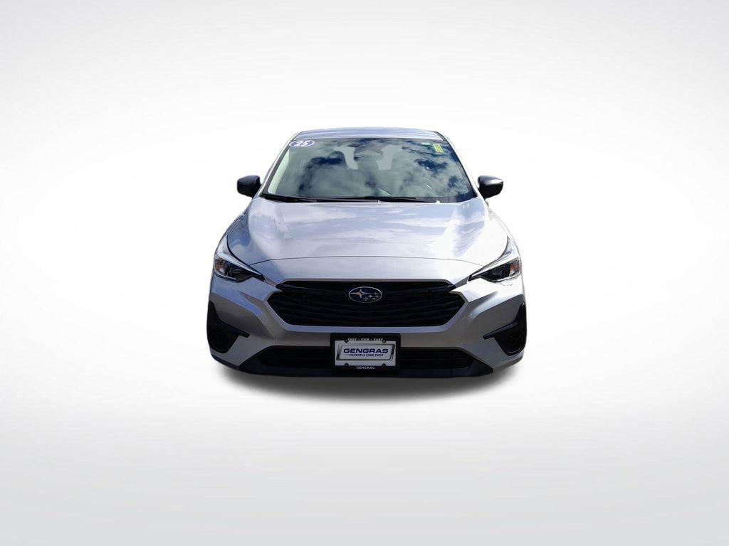 Certified 2025 Subaru Impreza 2.0i image 3