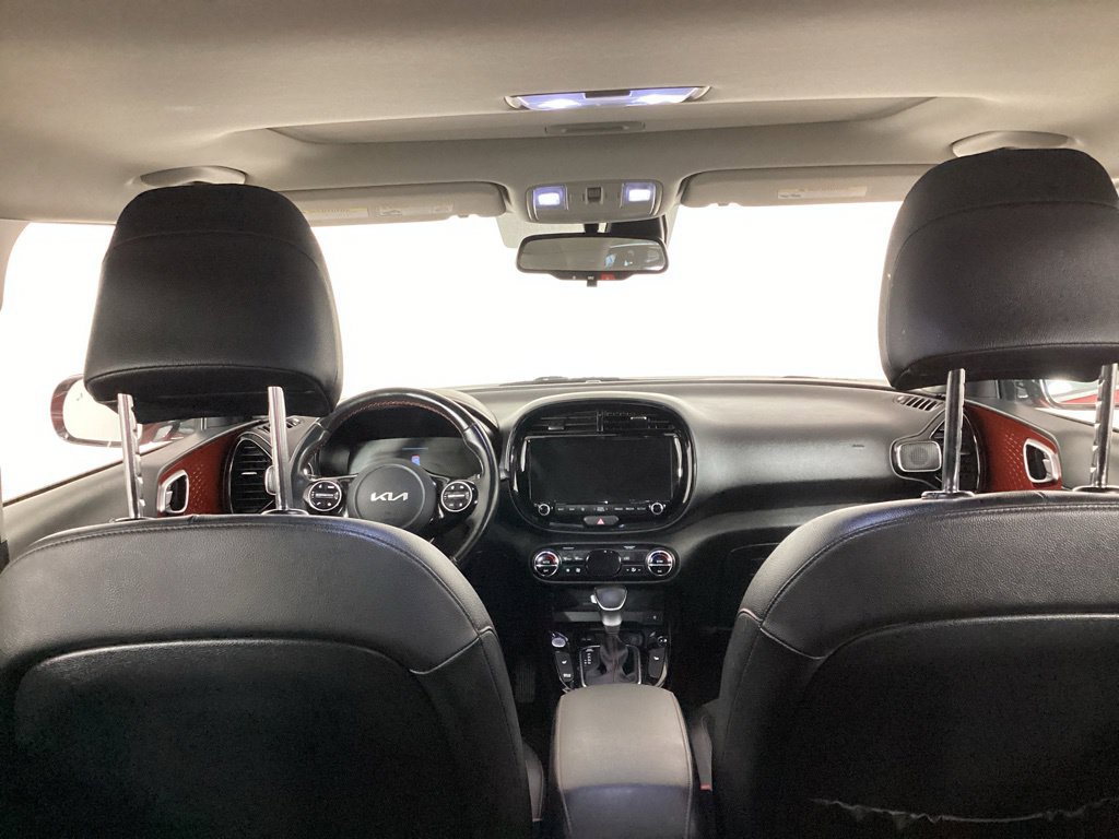 Used 2024 Kia Soul GT-Line w/ GT-Line Technology Package FWD image 28
