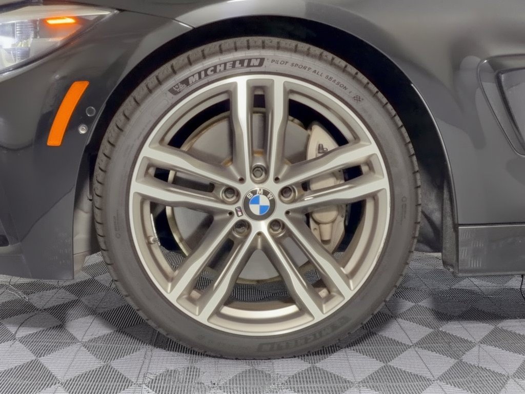 Used 2020 BMW 440i xDrive Coupe w/ M Sport Package AWD/4WD image 13
