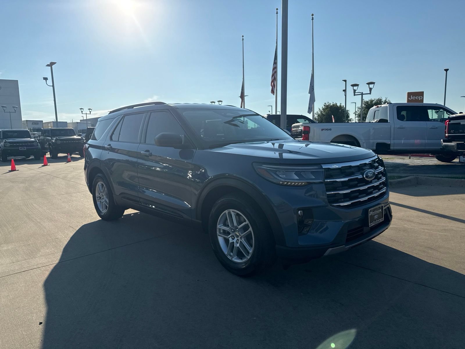New 2026 Ford Explorer Active w/ Active Comfort Package RWD image 8