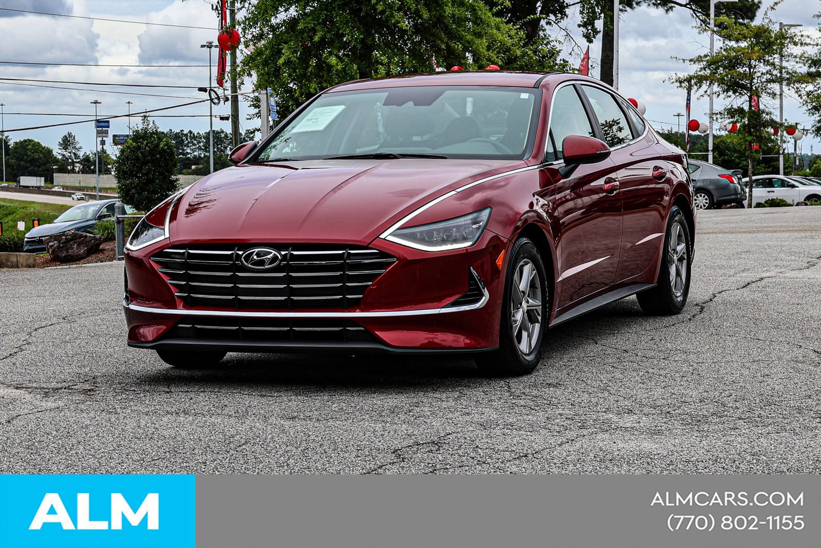 Used 2023 Hyundai Sonata SE w/ Preferred Accessory Package FWD image 4