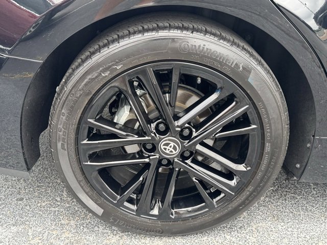 Used 2025 Toyota Camry SE image 6