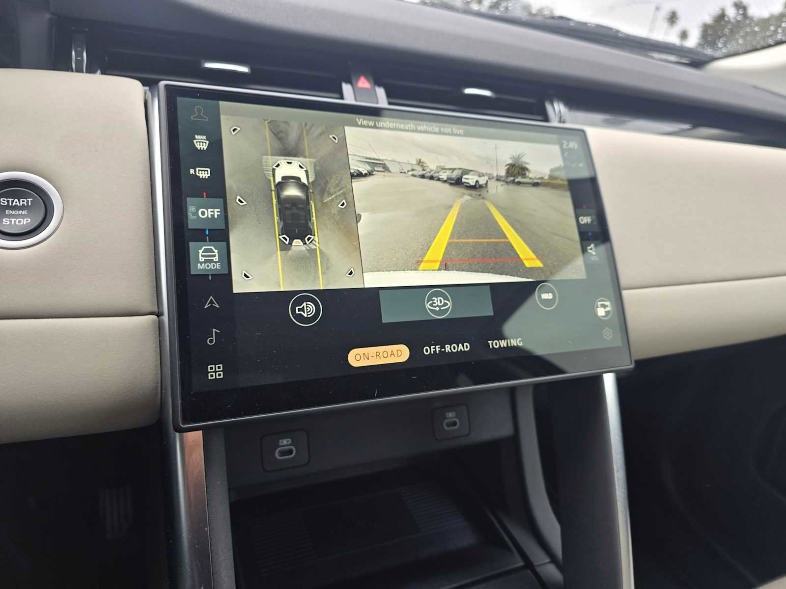 Used 2025 Land Rover Discovery Sport S image 30