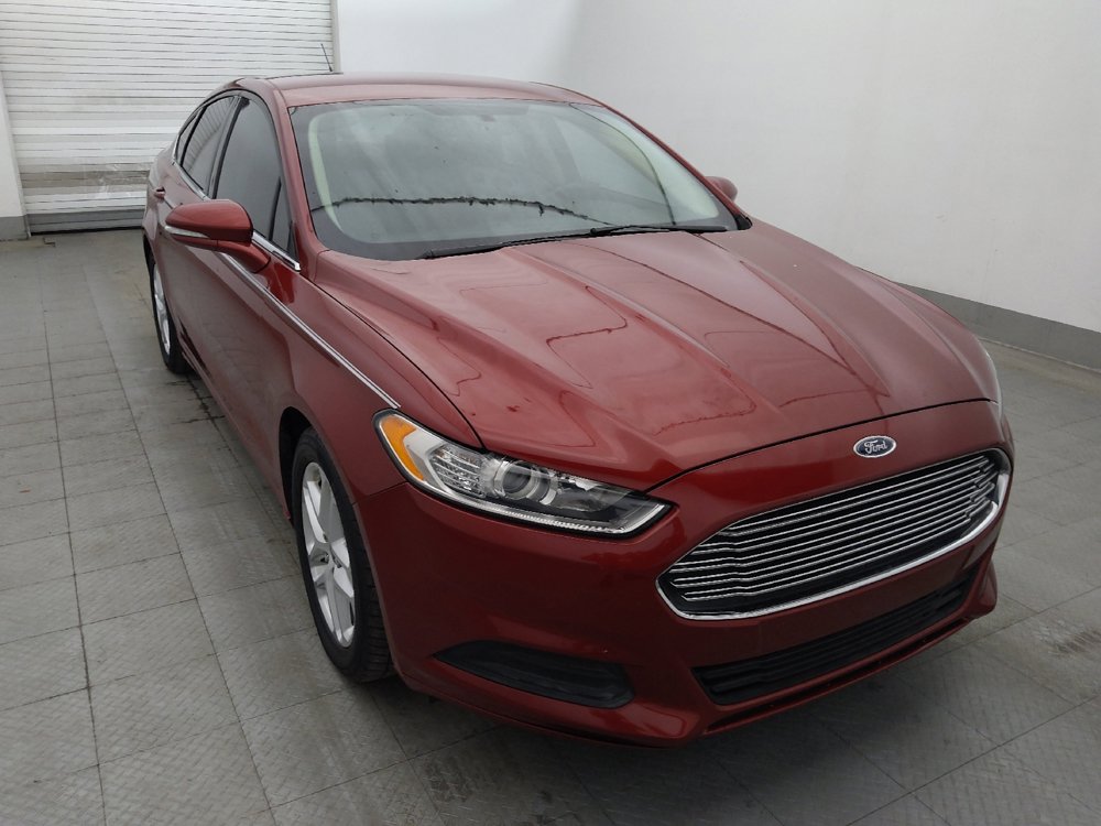 Used 2016 Ford Fusion SE FWD image 13