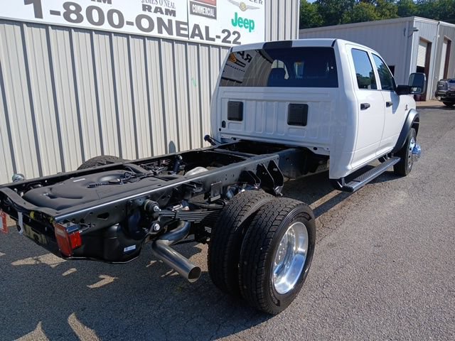 New 2027 RAM 4500 Tradesman w/ Chrome Appearance Group AWD/4WD image 3