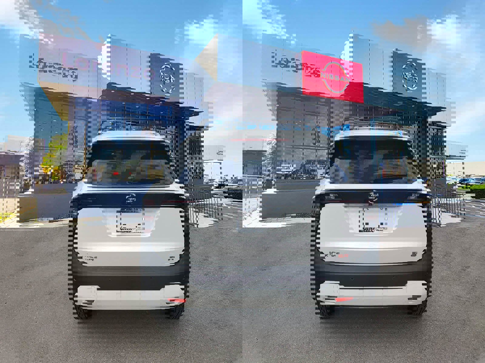 New 2026 Nissan Kicks SR image 5