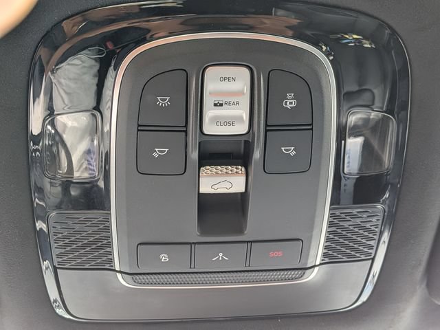 Used 2020 Hyundai Palisade Limited FWD image 19