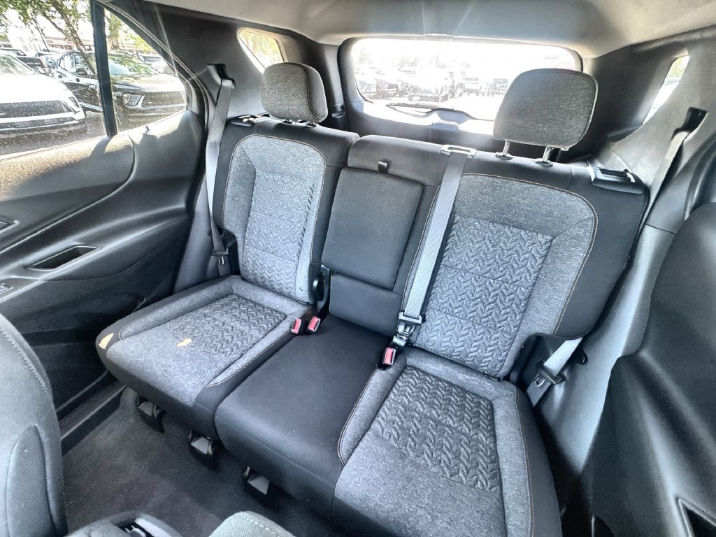 Used 2024 Chevrolet Equinox LT FWD image 18