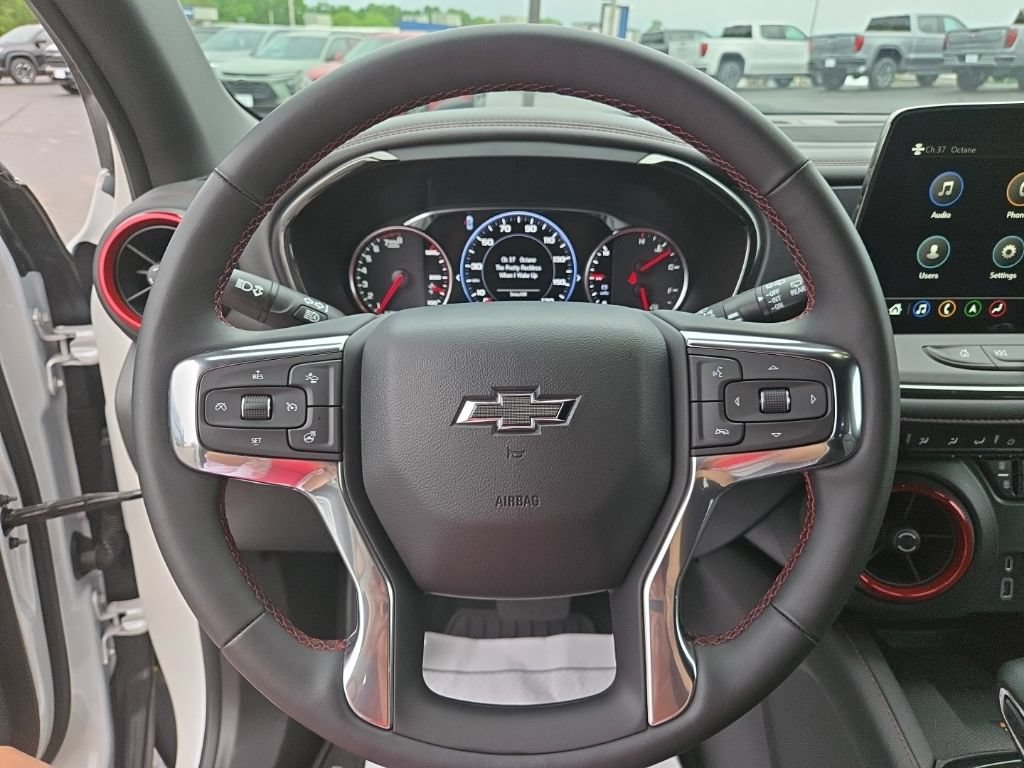 Certified 2023 Chevrolet Blazer RS w/ Driver Confidence II Package AWD/4WD image 18