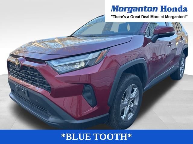 Used 2023 Toyota RAV4 XLE image 3