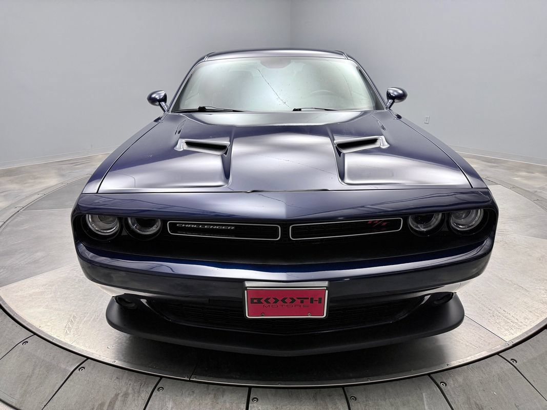 Used 2016 Dodge Challenger R/T Scat Pack RWD image 2