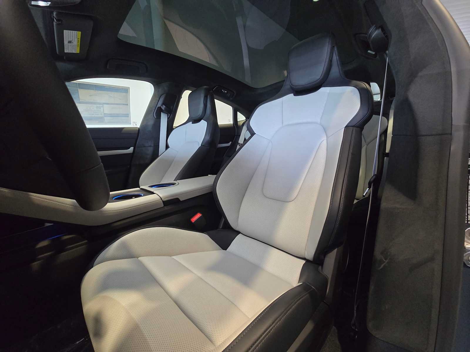 New 2026 Porsche Taycan GTS AWD/4WD image 5