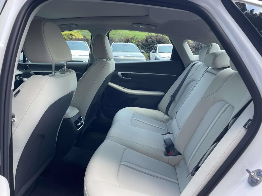 New 2026 Hyundai Sonata SEL FWD image 11