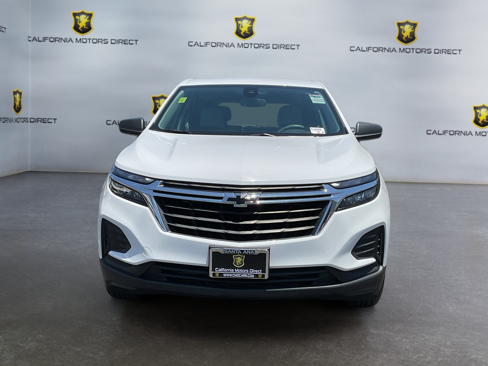 Used 2023 Chevrolet Equinox LS FWD image 2