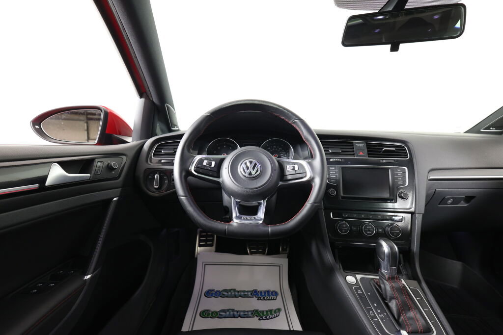 Used 2016 Volkswagen GTI Autobahn image 28
