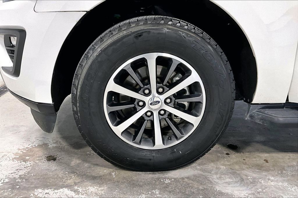 Used 2020 Ford Expedition XLT w/ Equipment Group 201A image 11