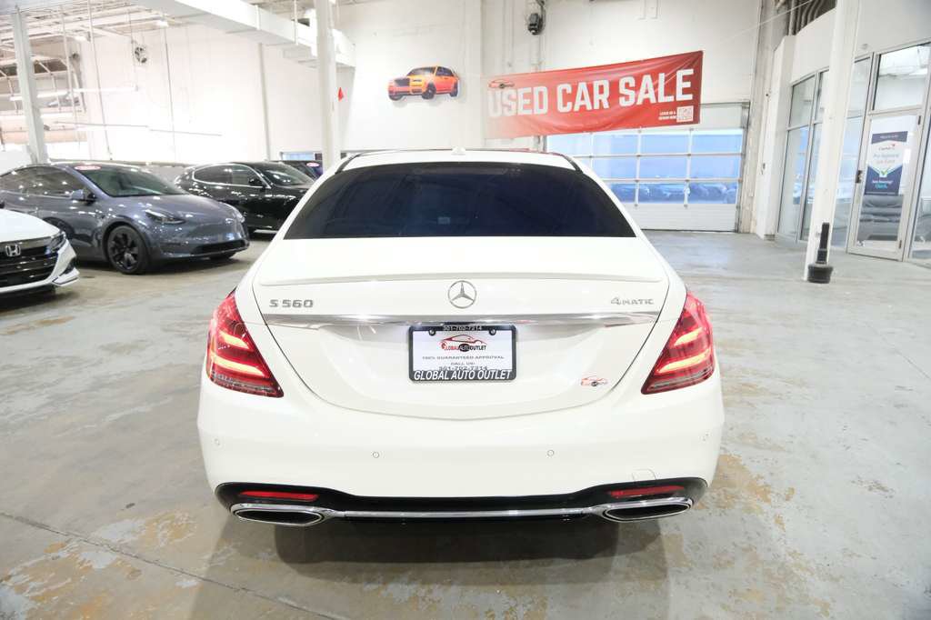 Used 2018 Mercedes-Benz S 560 4MATIC Sedan image 9