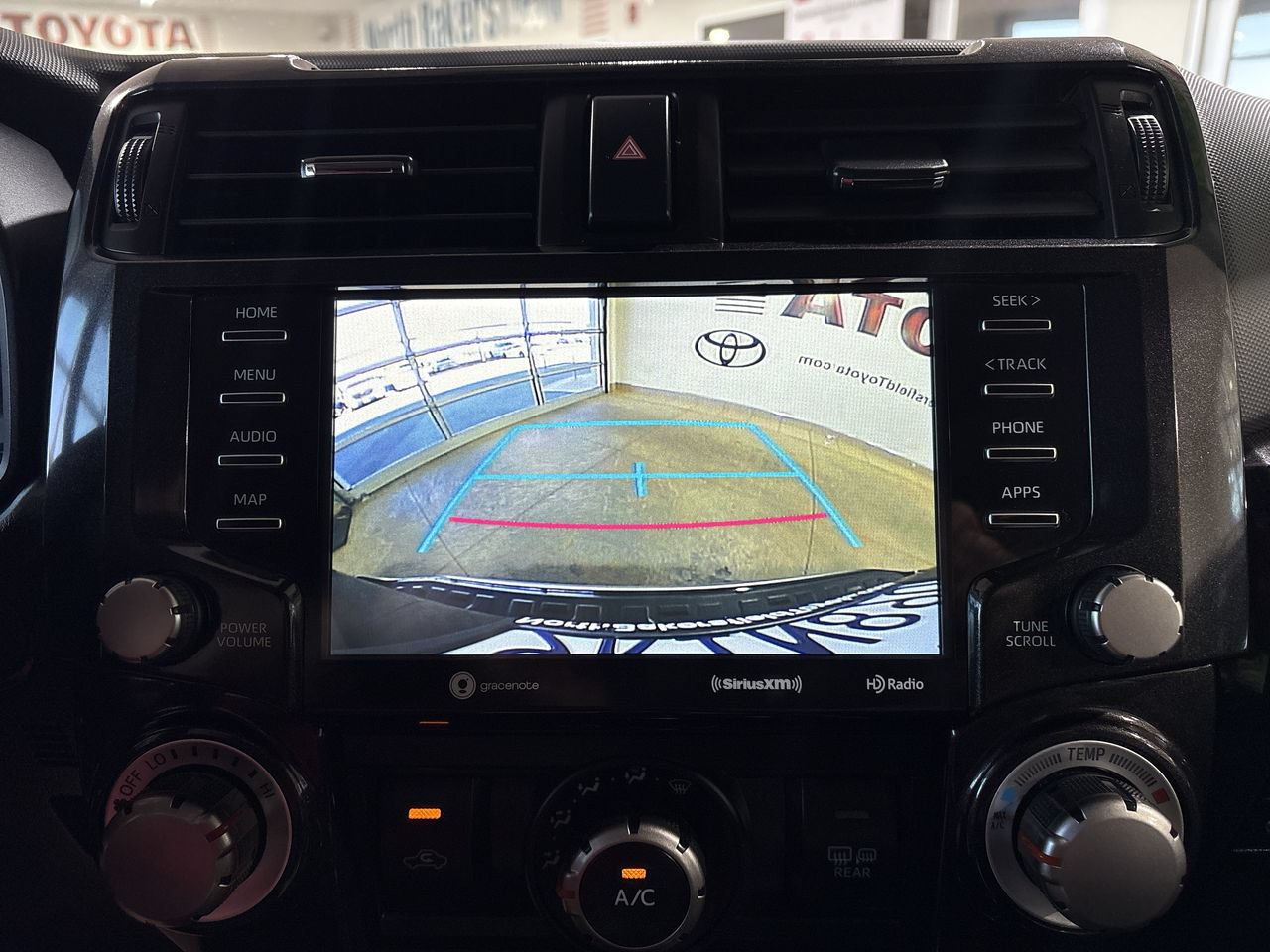 Certified 2024 Toyota 4Runner TRD Off-Road Premium w/ Moonroof Package AWD/4WD image 18