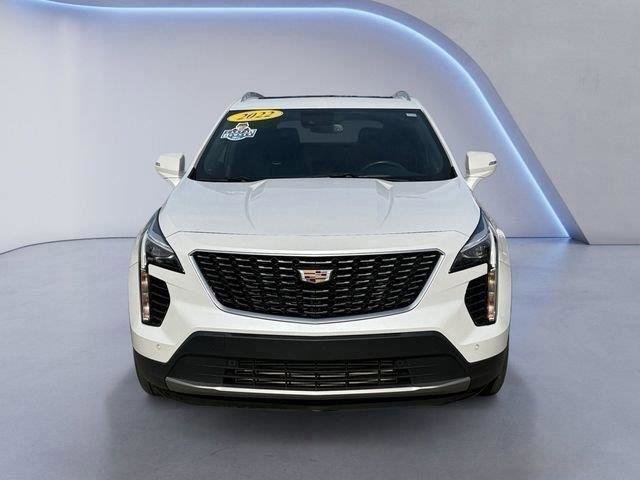 Certified 2022 Cadillac XT4 Premium Luxury w/ Cold Weather Package image 9