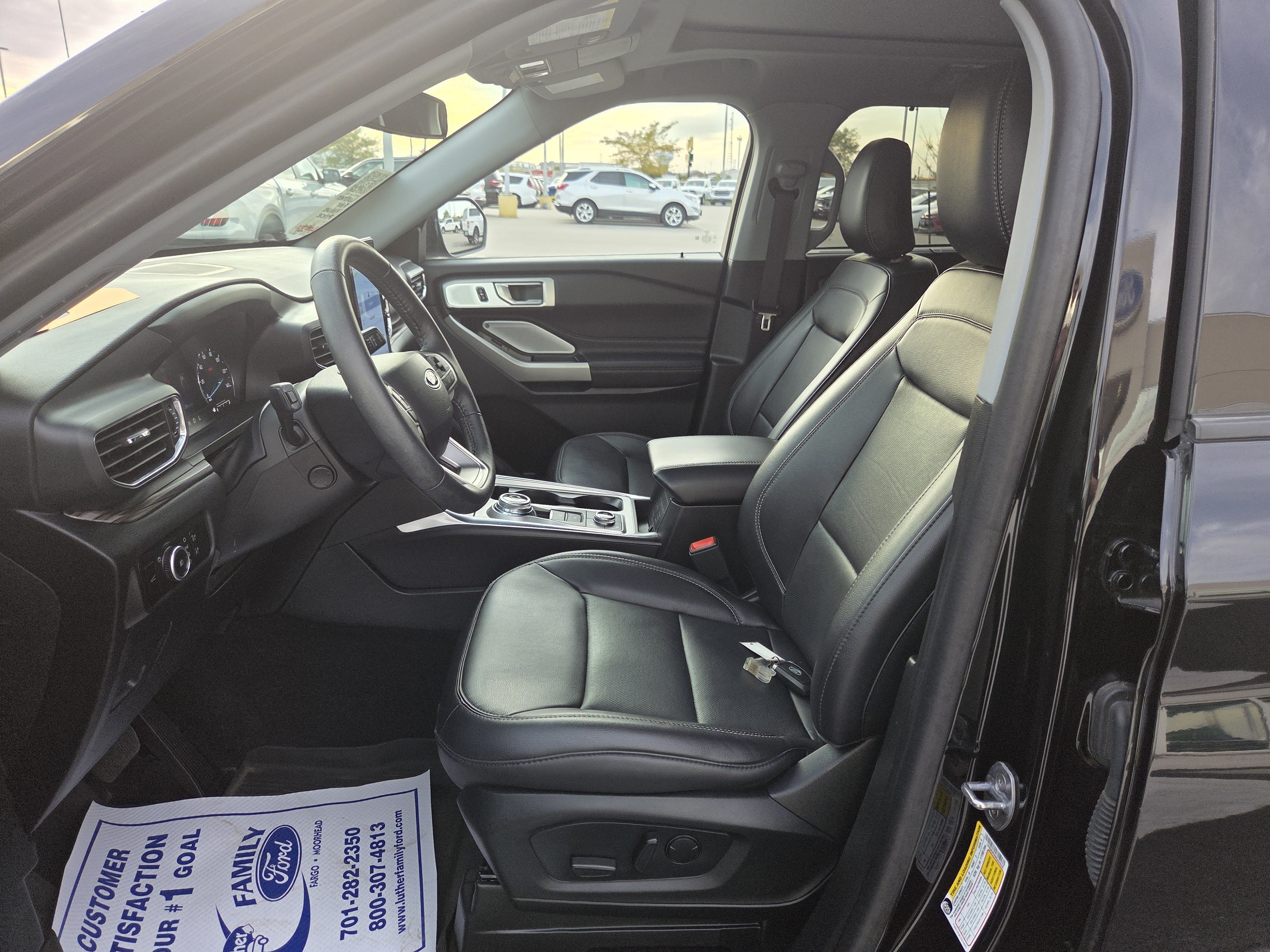 Certified 2024 Ford Explorer Limited w/ Limited Technology Package AWD/4WD image 21