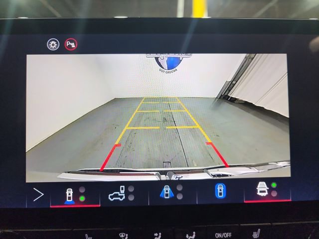 New 2026 GMC Canyon Elevation w/ Convenience Package image 26