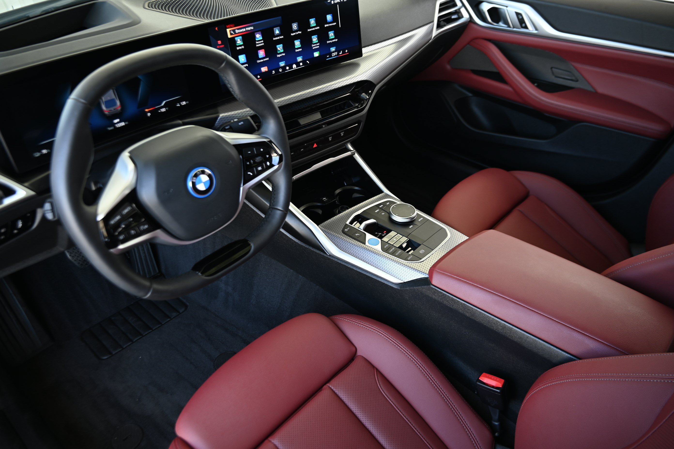 Certified 2025 BMW i4 eDrive40 w/ Premium Package RWD image 13