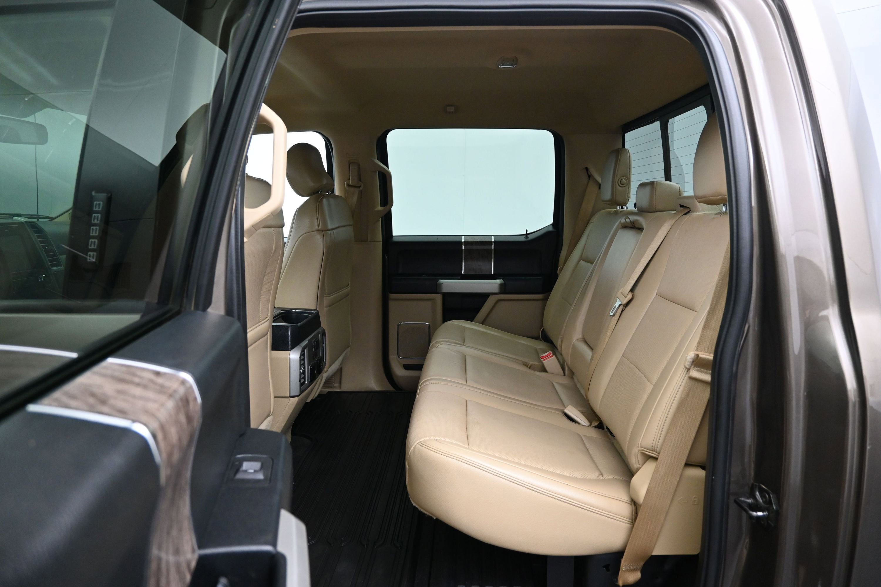 Used 2017 Ford F250 Lariat AWD/4WD image 11