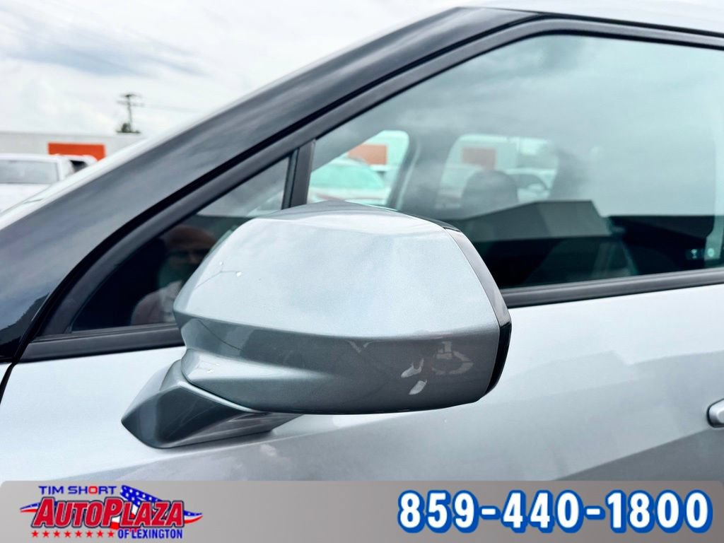 Used 2025 Chevrolet Blazer LT AWD/4WD image 19