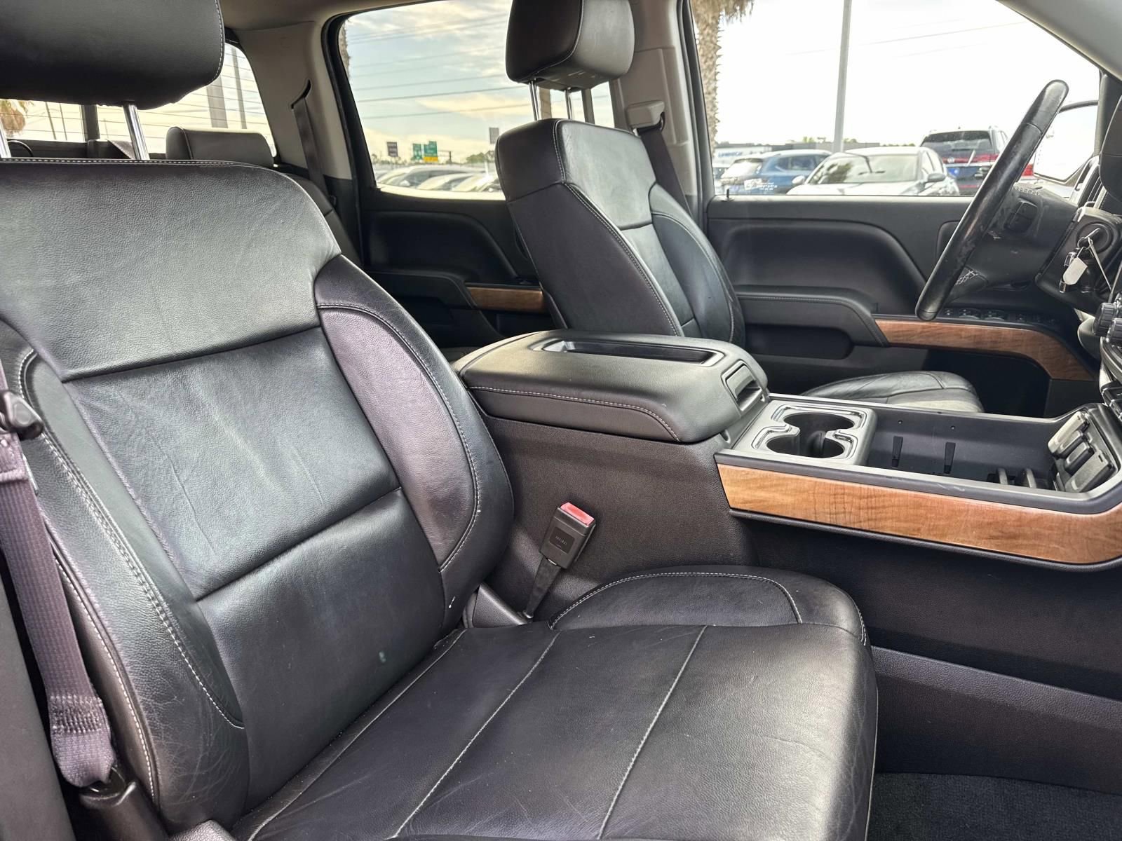 Used 2015 Chevrolet Silverado 1500 LTZ image 11