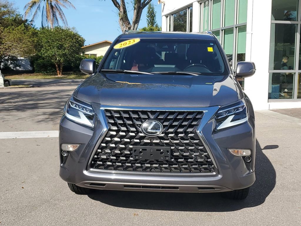 Used 2023 Lexus GX 460 Premium w/ Premium Package image 8