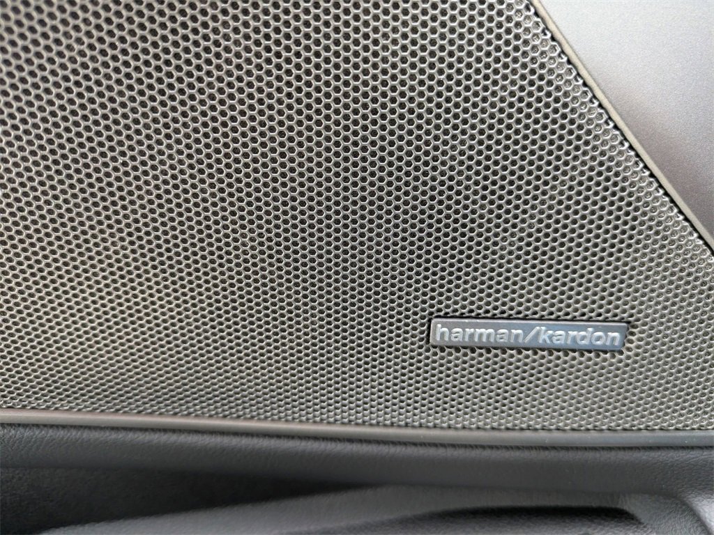 New 2026 BMW 330i xDrive Sedan w/ M Sport Package image 13