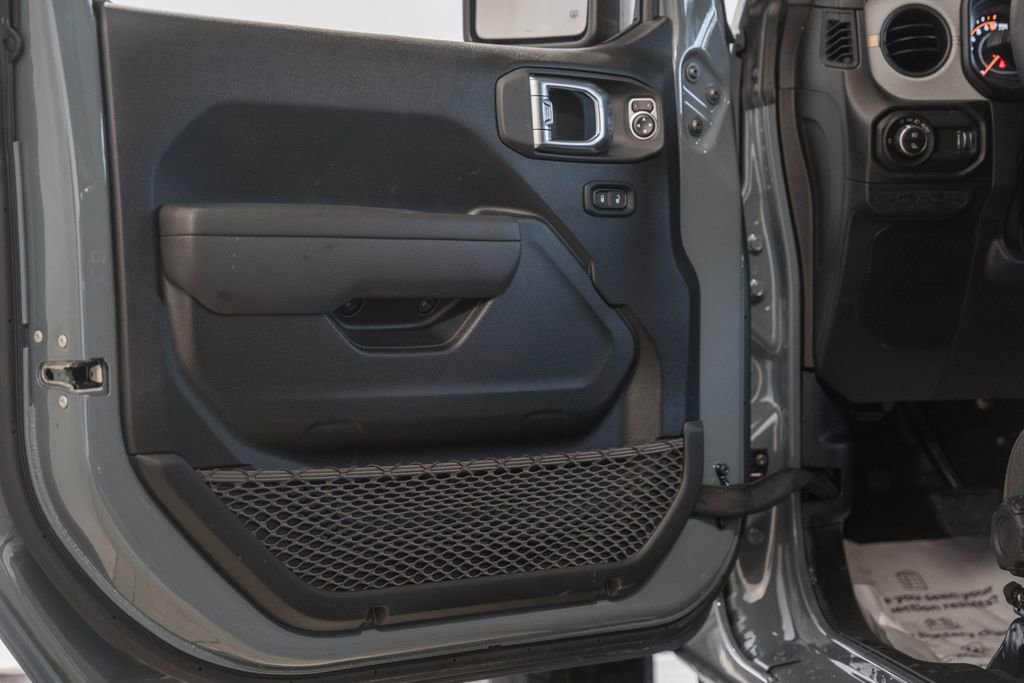 New 2026 Jeep Gladiator Sport image 38