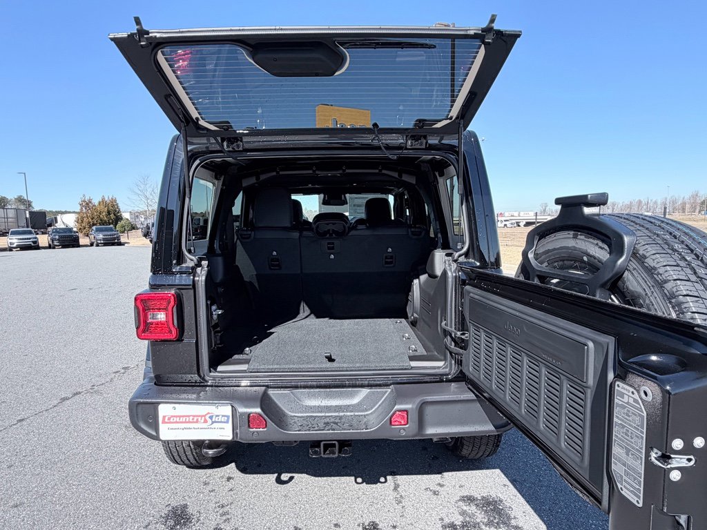 New 2026 Jeep Wrangler Sahara image 9