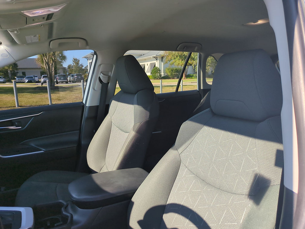 Certified 2024 Toyota RAV4 XLE AWD/4WD image 13