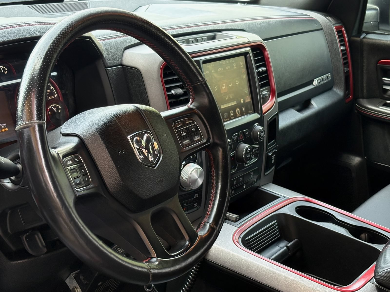 Used 2017 RAM 1500 Rebel AWD/4WD image 13