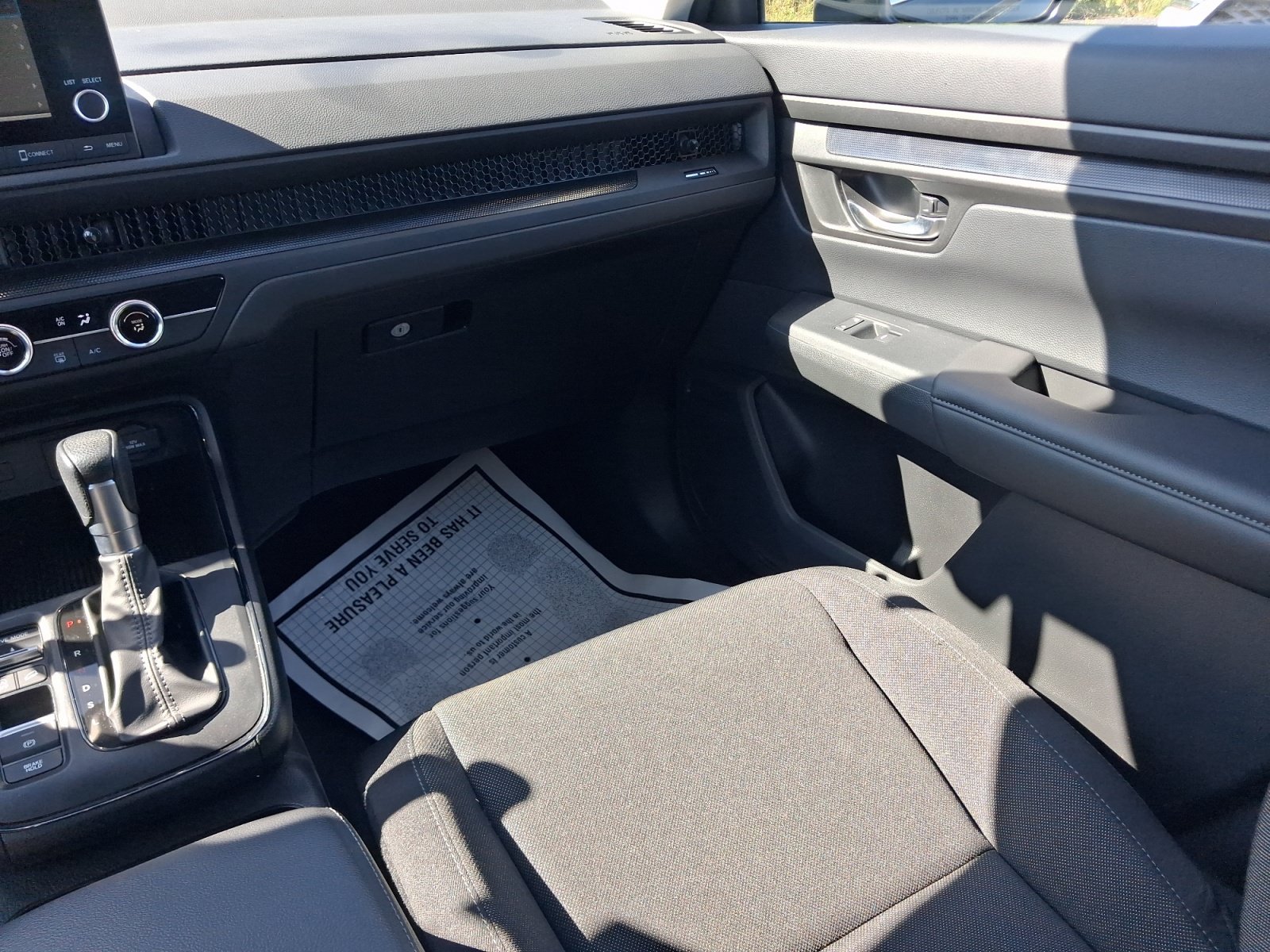 Used 2024 Honda CR-V LX image 21