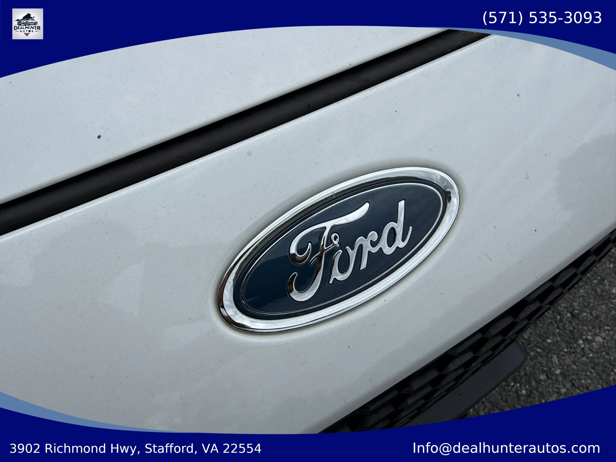 Used 2015 Ford Fiesta ST FWD image 5