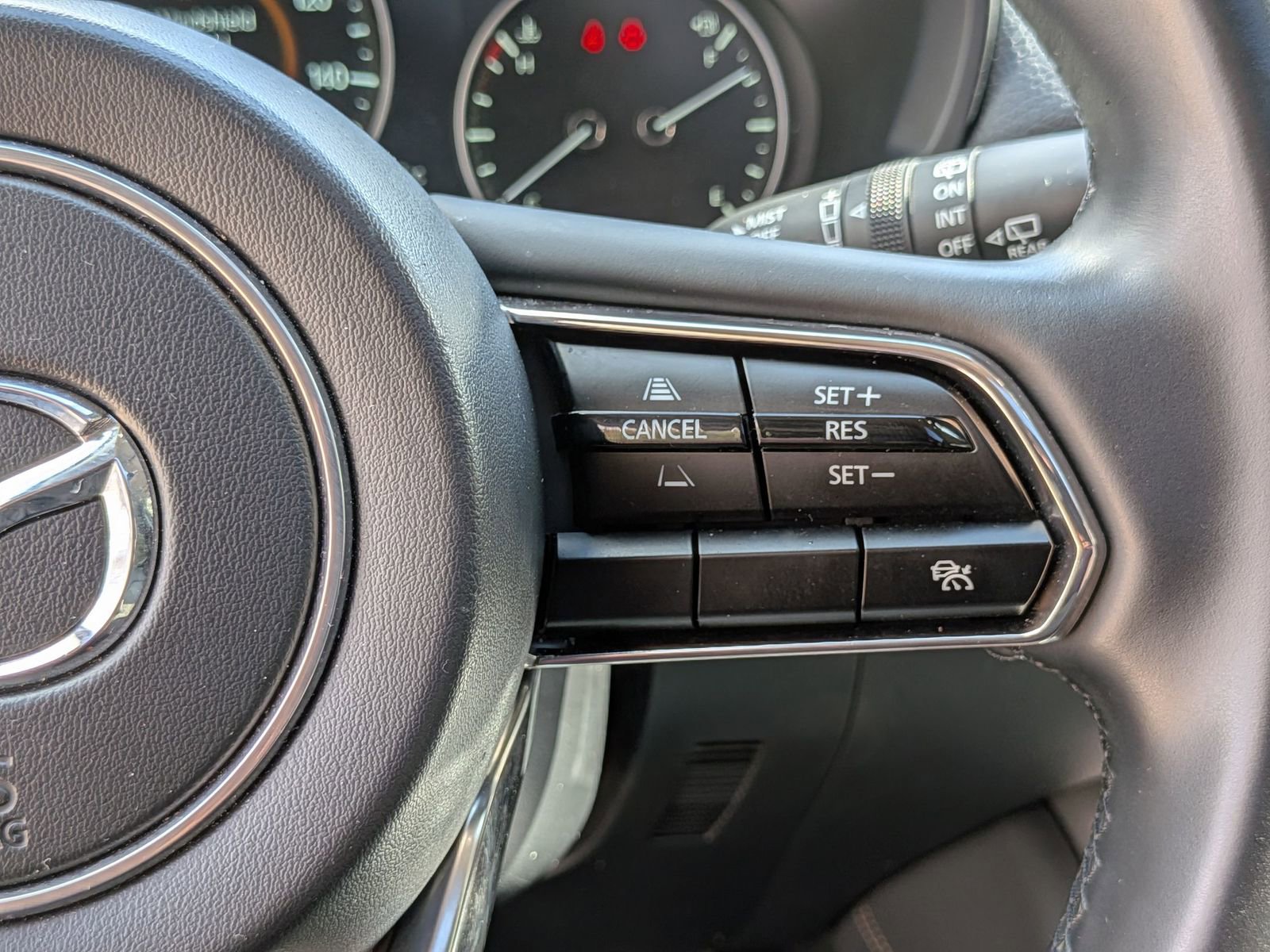 Used 2025 MAZDA CX-90 3.3 Turbo w/ Preferred Package image 19