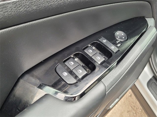 Used 2025 Kia Sportage SX image 16